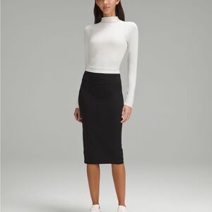 LLululemon Nulu* Slim-Fit High Rise Skirt